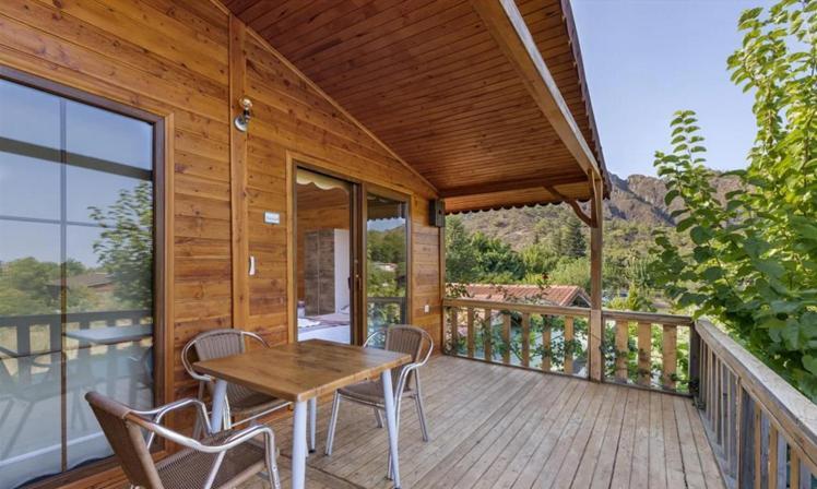 Appartamento Flora Pansiyon Cirali Kemer Esterno foto