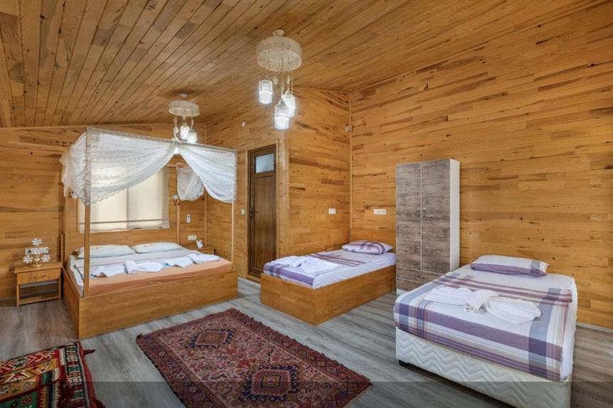 Appartamento Flora Pansiyon Cirali Kemer Esterno foto
