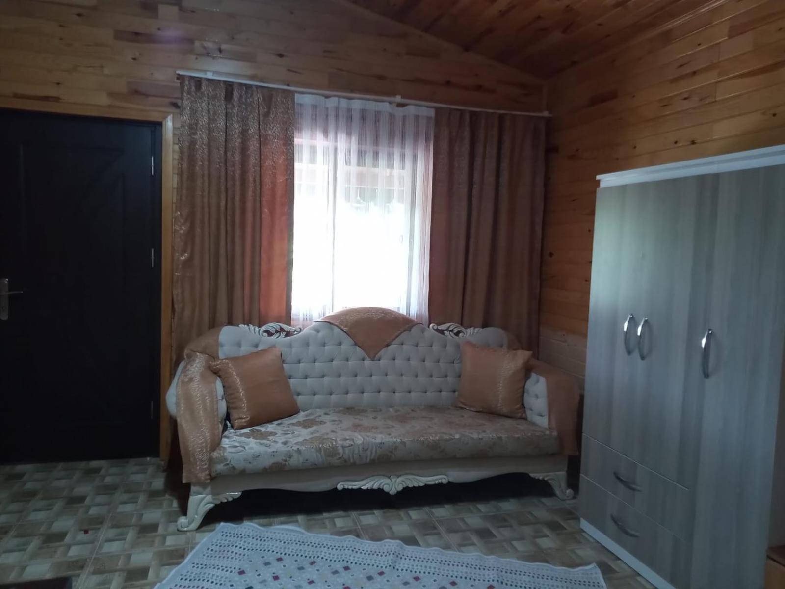 Appartamento Flora Pansiyon Cirali Kemer Esterno foto