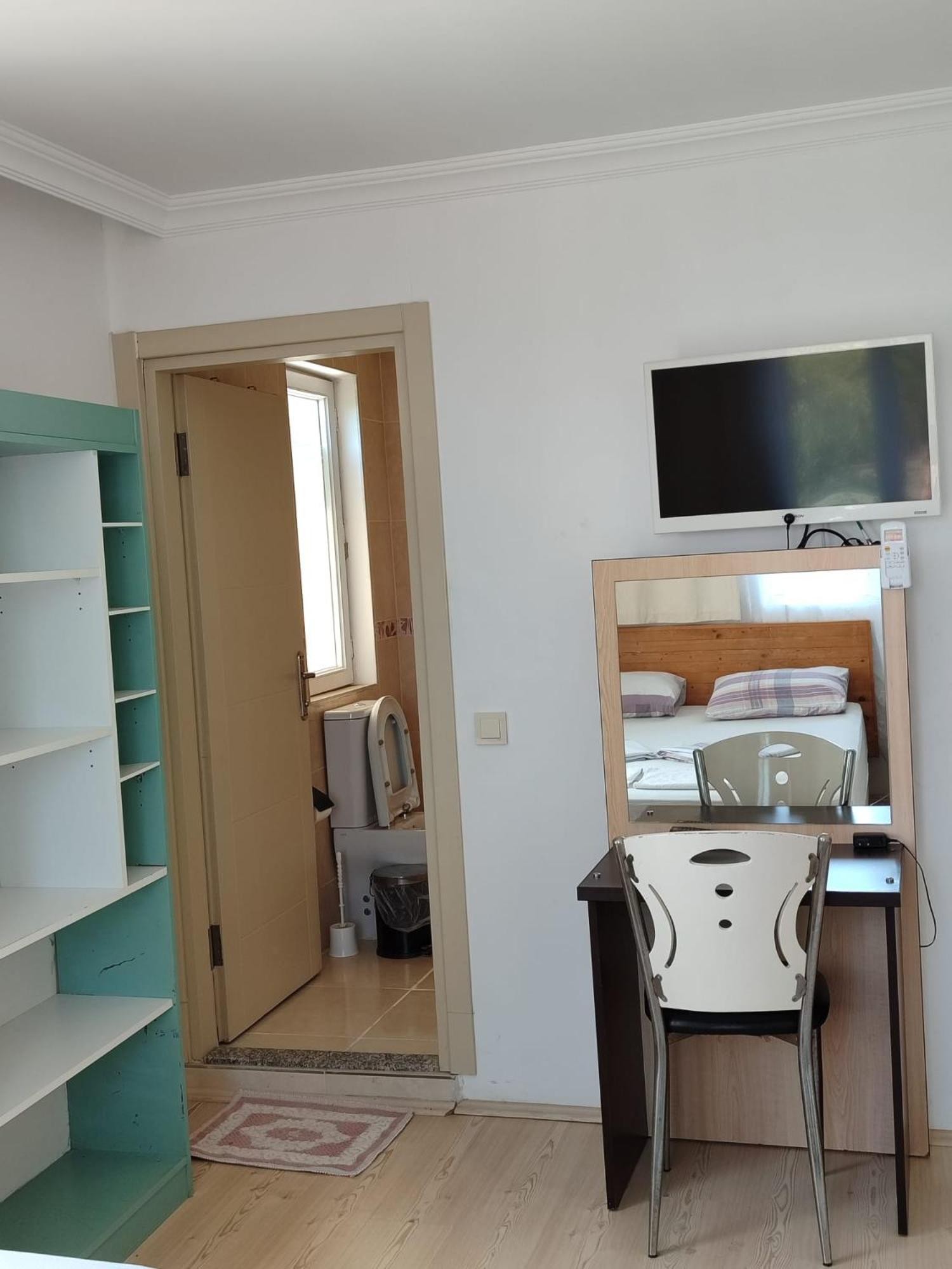 Appartamento Flora Pansiyon Cirali Kemer Esterno foto